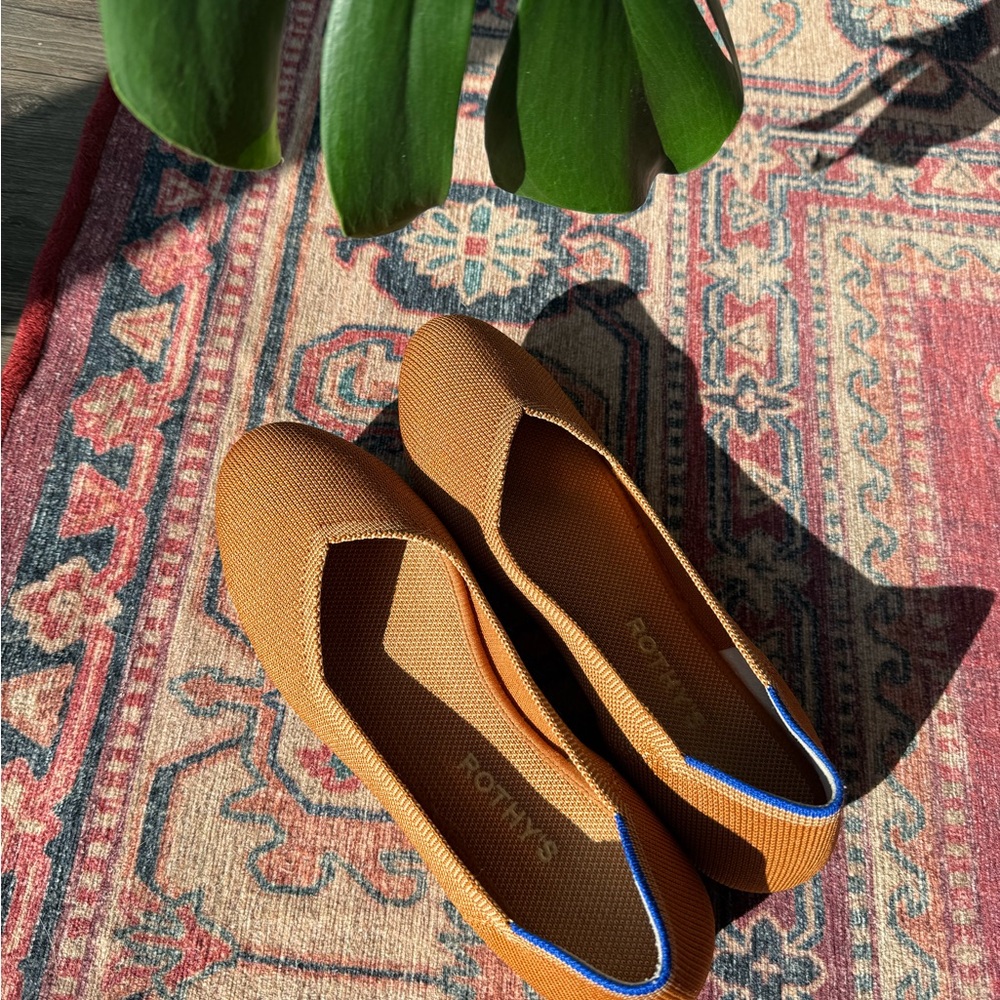 Rothy’s The Flat - Size 8 in Tan